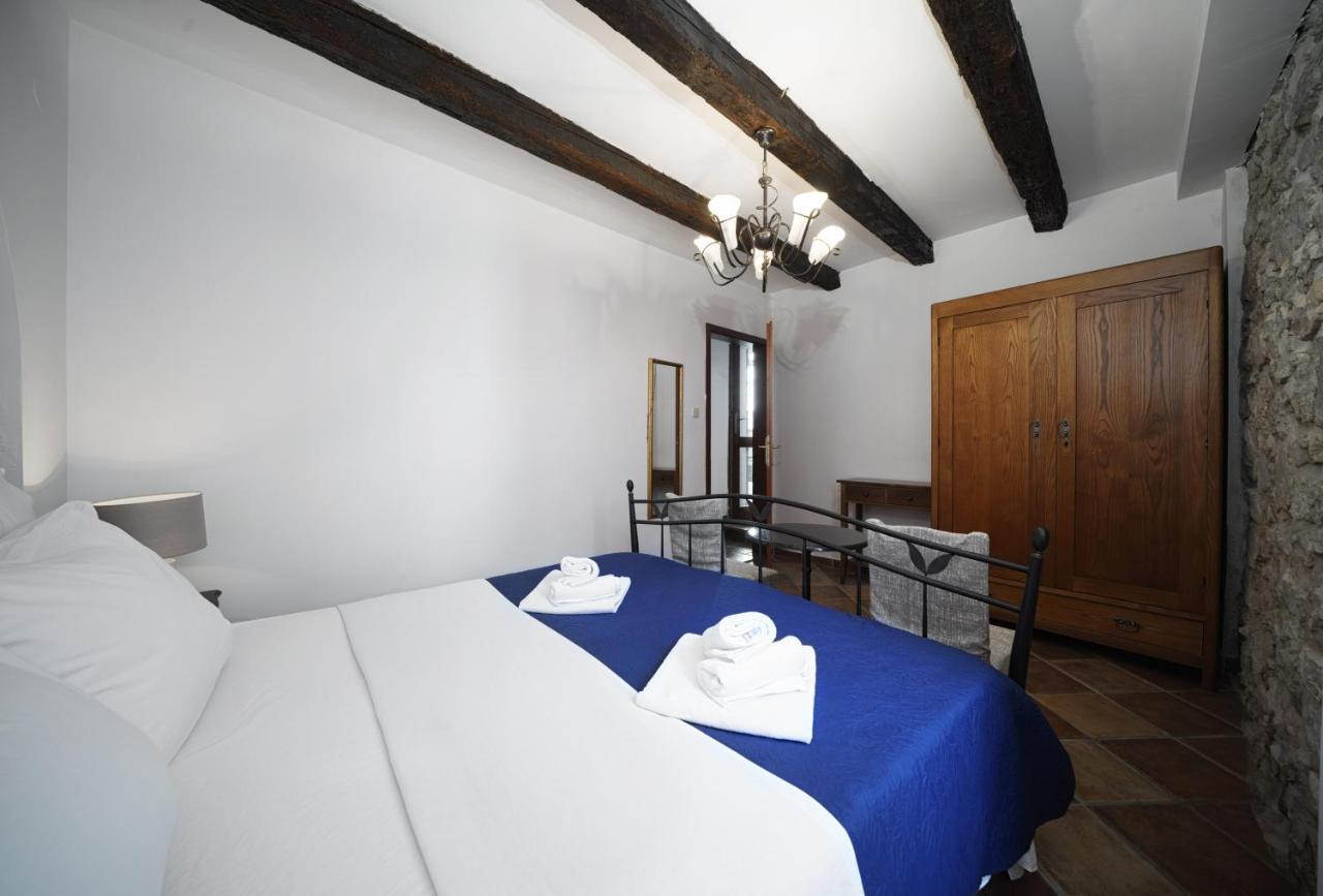 Heritage Residence In Center With Pool- Apartments Vodice Bagian luar foto